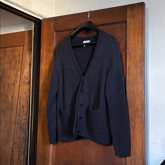 Reformation Lue
Boyfriend Cardigan Blue -
Size S - Picture 10 of 10